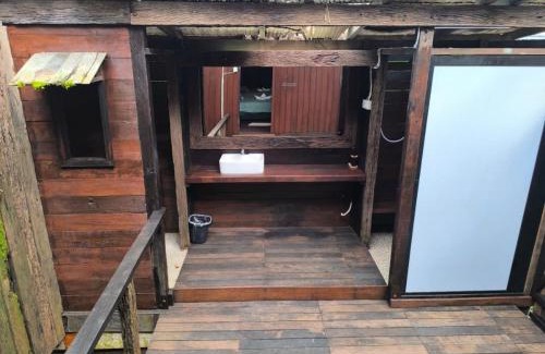 Kuching Cabin | The Doctor's Stay