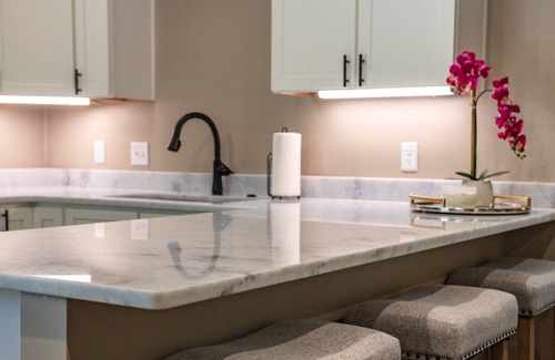 Oxford Apartment | The Dodge, Cozy 1BR King by Velvet Ditch Villas
