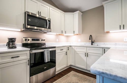 Oxford Apartment | The Dodge, Cozy 1BR King by Velvet Ditch Villas