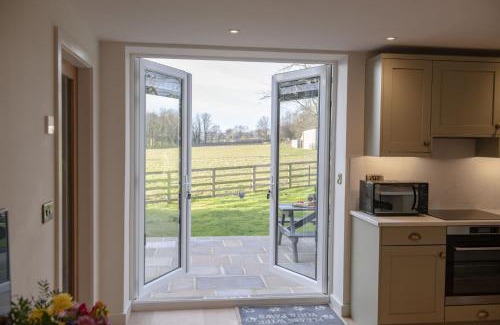 Leyburn House | The Dog Kennels