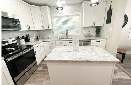 New Port Richey House | The Downtown Darling