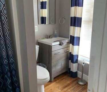 West Bayside Apartment | The Downtown Downeast Room