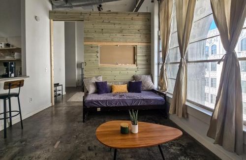 Downtown Memphis Apartment | The Downtown Factory Loft