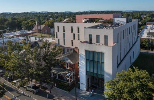 Starr Hill Hotel | The Doyle Hotel