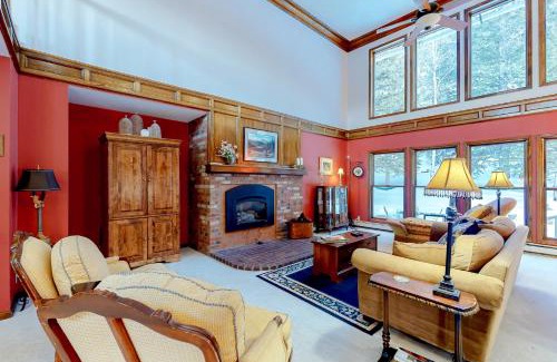 South Fork House | The Dragonfly