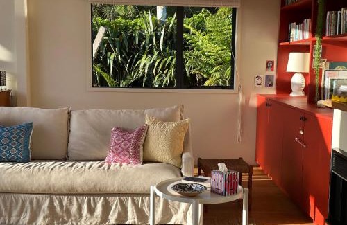 Coromandel House | The Driving Creek Cottage