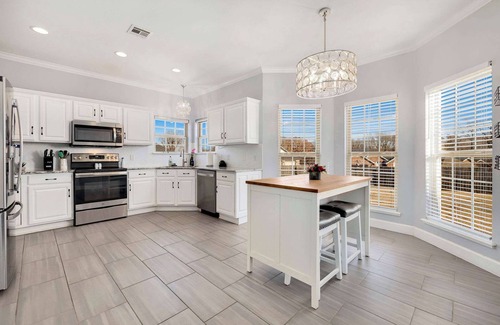 Bentonville House | The Duke-2 Blocks to MTB Trailhead-2 Mi to DT