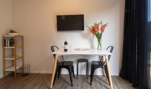 Fitzroy House | The Dunes At Fitzroy Beach Unit 1