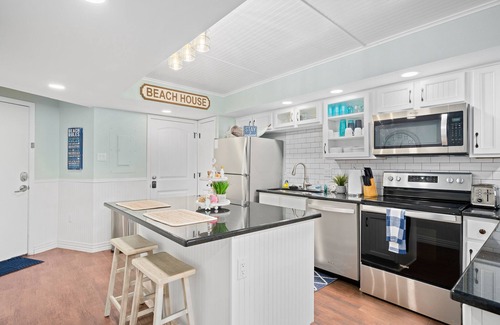Port Aransas Condo | THE DUNES: PORT ARANSAS, Tx - BEACH CONDO WITH SHIP/OCEAN VIEWnnWINTER TEXANS!