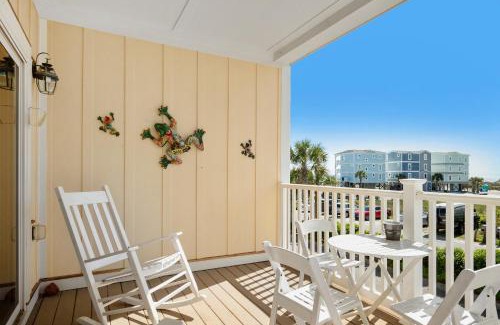 Yaupon Beach House | The Dunes
