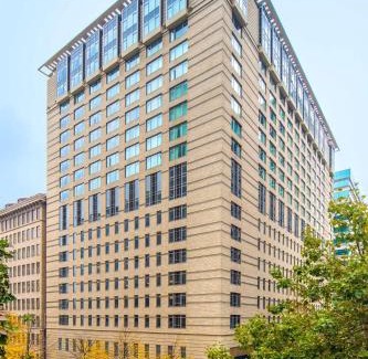 Downtown Portland Hotel | The Duniway Portland, A Hilton Hotel