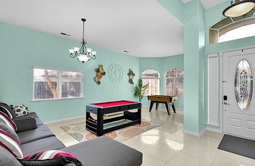 Roosevelt House | The Dwight Beach House & Events 4bed 3bath 2400sqft