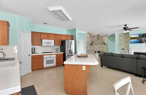 Roosevelt House | The Dwight Beach House & Events 4bed 3bath 2400sqft