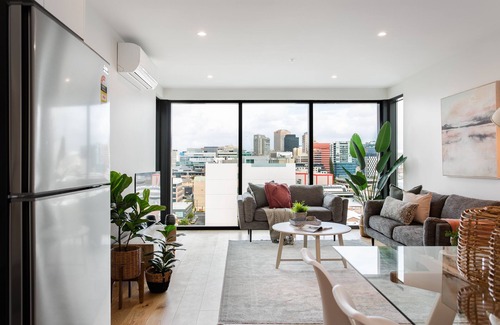 Adelaide Central Business District Apartment | The East End Apartments by Urban Rest