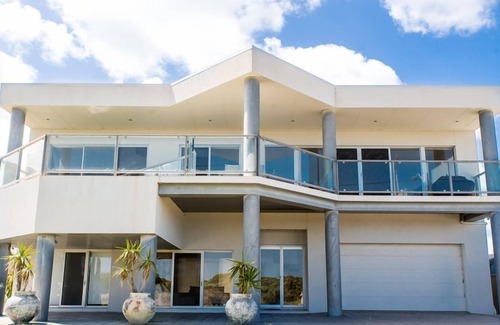 Waterhouse House | The Edge