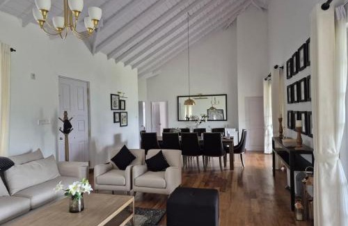 Hatton Villa | The Eight at Willows