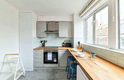 Brompton & Hans Town Apartment | The Elden- No7 - Fairway Hosting