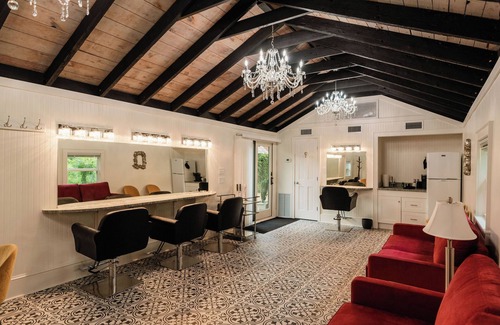 Wanchese House | The Elderberry Studio