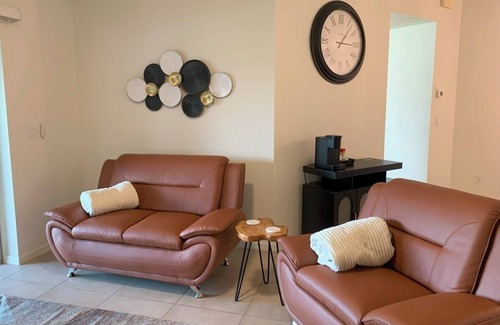 Caloosahatchee House | The "Elegant Suite" A Stylish, Luxurious Sanctuary in the Heart of Cape Coral FL
