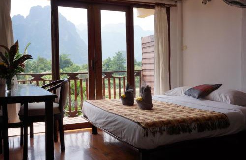 Vang Vieng Apartment | The Elephant Crossing Hotel