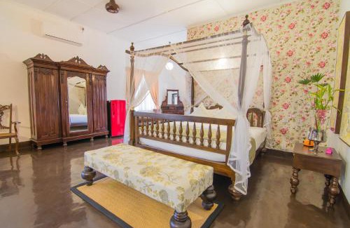 Kandy Hotel | The Elephant Stables