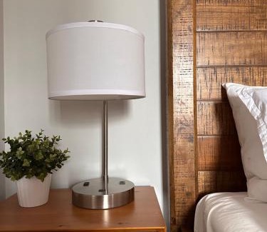Colchester Bed & Breakfast | The Ellis Inn