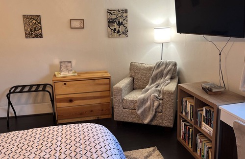 Wallace House | The Elm Street Retreat