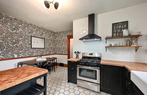 East Troy House | The Elmwood - Updated Historic Home in Village of East Troy
