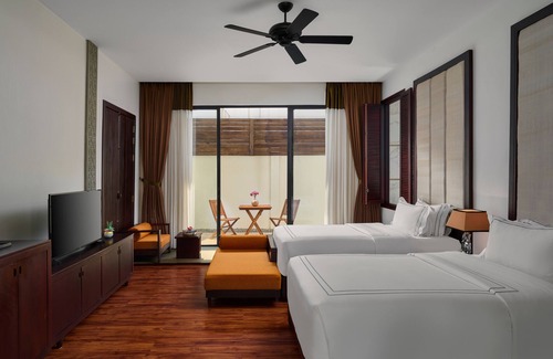 Siem Reap Hotel | The Embassy Angkor Resort & Spa