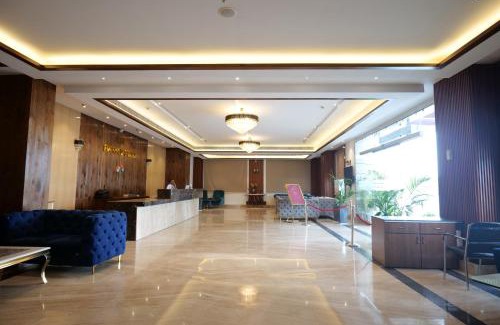Bullawala Hotel | The Emerald Grand