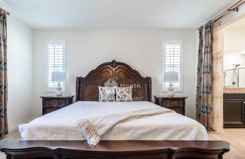 Valle Lindo House | The Emerald on Blossom Way