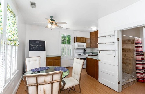 Portsmouth Apartment | The Enchantment of Old Towne Portsmouth - Suite 2