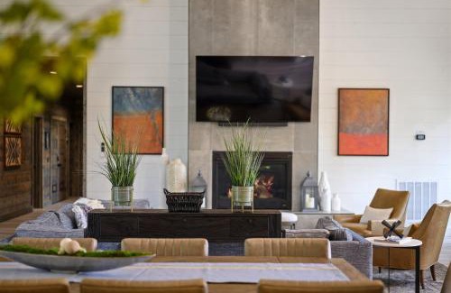 Broken Bow Apartment | The Enclave