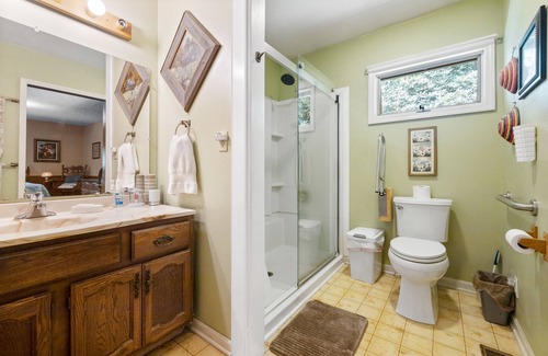 Saluda Other | The Escape on 10 secluded acres, sleeps 10