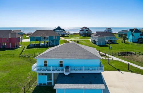 Crystal Beach House | The Esscape home
