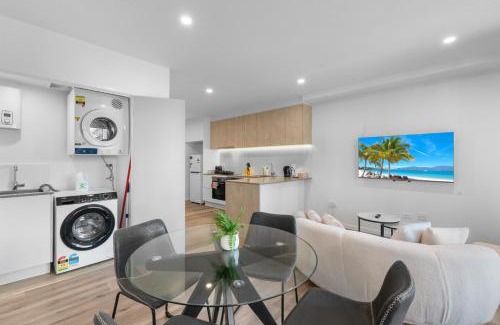 Nundah Apartment | The Eton - Brand NEW Nundah Modern 1 Bedroom APT with Parking, Netflix