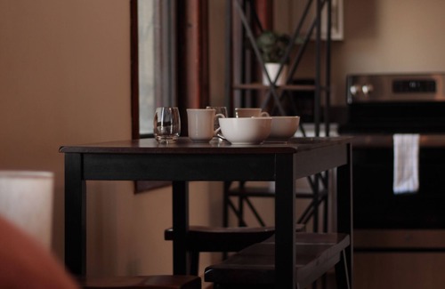 Winona Apartment | The Exchange 15 | Historic Bldg, Studio, Dwntwn