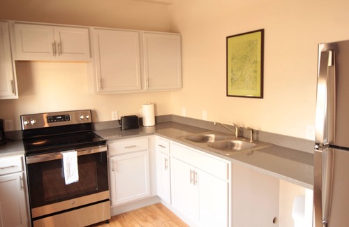 Winona Apartment | The Exchange 15 | Historic Bldg, Studio, Dwntwn
