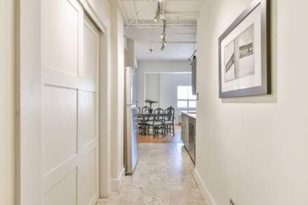 Athens Apartment | The Executive Loft - Walk to Sanford Stadium