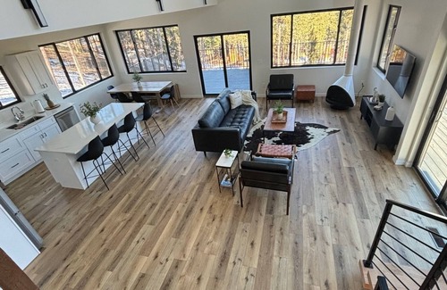 Rapid City House | The Falcon Amazing views 5 miles to Lake Pactola