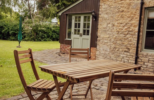 Castle Ashby House | The Falcon Cottages