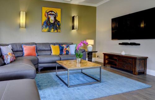 Richmond House | The Farm House