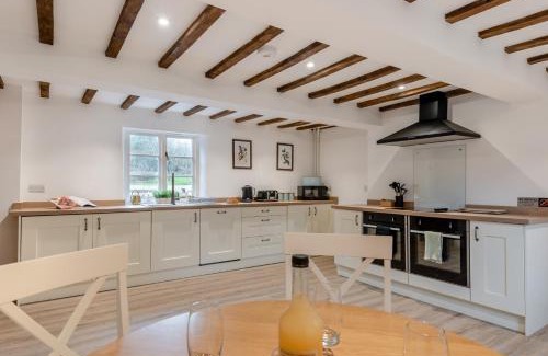 Halam House | The Farm House - Southwell