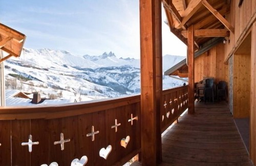 Albiez-Montrond House | The farm in Joson