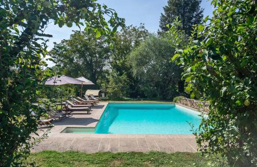 Vicchio House | The Farmer's House with swimming pool