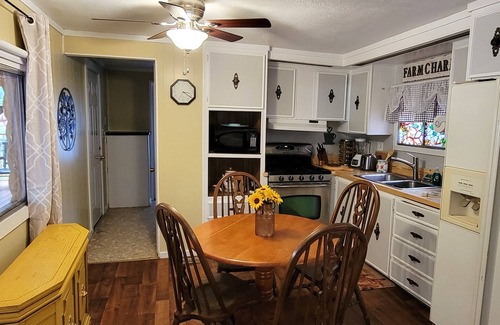 Shingletown RV Rental | The "Farmhouse" with Hot Tub at Bigfoot Lodging Lassen