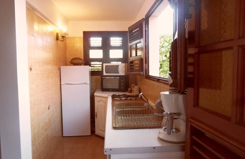 Trois-Rivieres Condo | the feet in water
