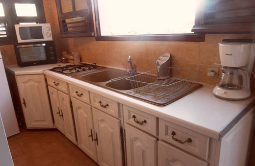 Trois-Rivieres Condo | the feet in water