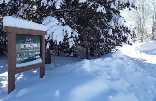 West Yellowstone House | The Firehole Cabin 418, 6 Bedrooms 4 Baths 2 Minutes from Yellowstone