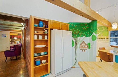Fairview House | The Fireweed House - Historic Custom Mural Home